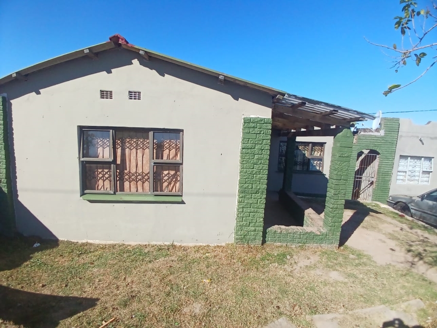 7 Bedroom Property for Sale in Mdantsane Eastern Cape